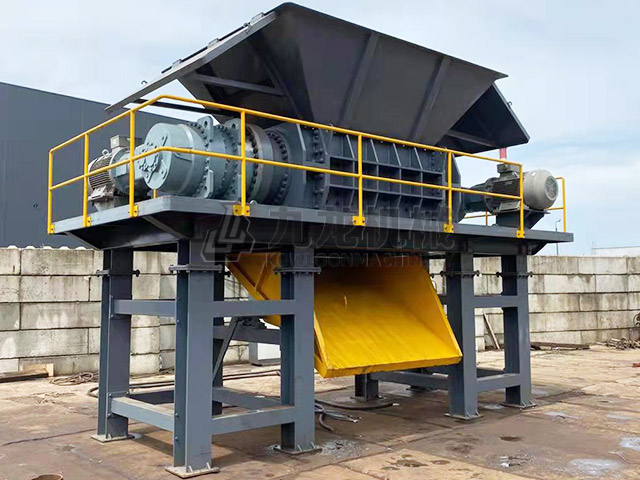 金属粉碎机 金属粉碎机